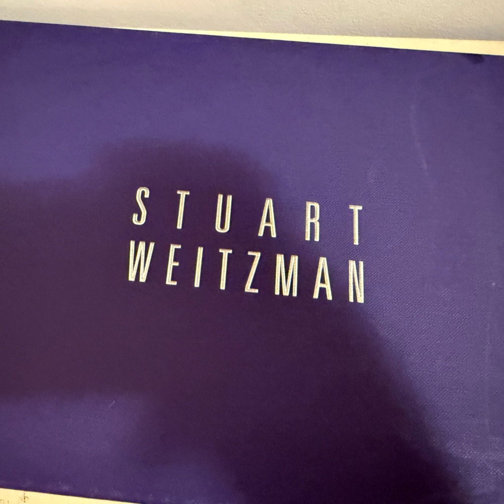 Stuart Weitzman Purple Designer Logo Display